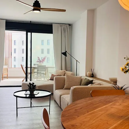 Luxury Alamos Garden Con Parking טורמולינוס